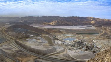 sukari-gold-mine-egypt-373x210