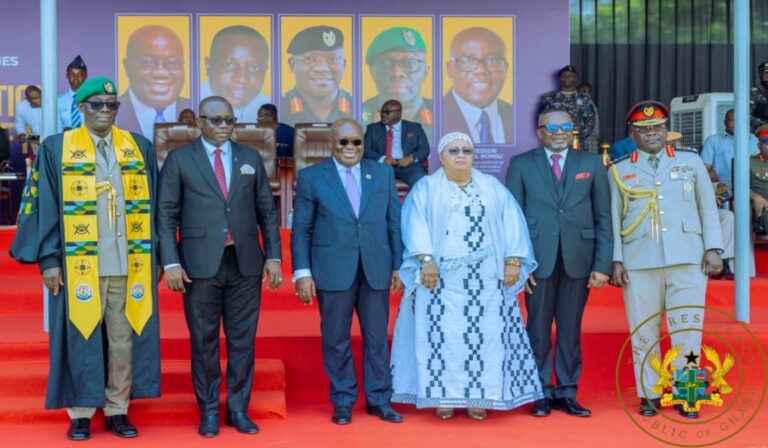 Akufo-Addo-honor-Soldier 22